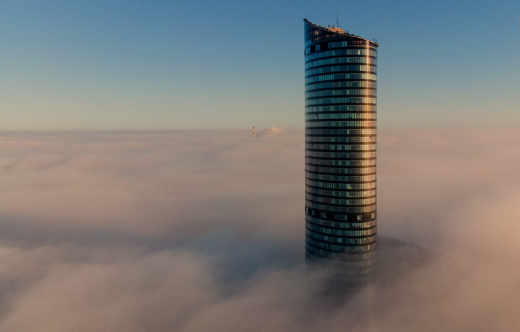 Sky-tower-wroclaw