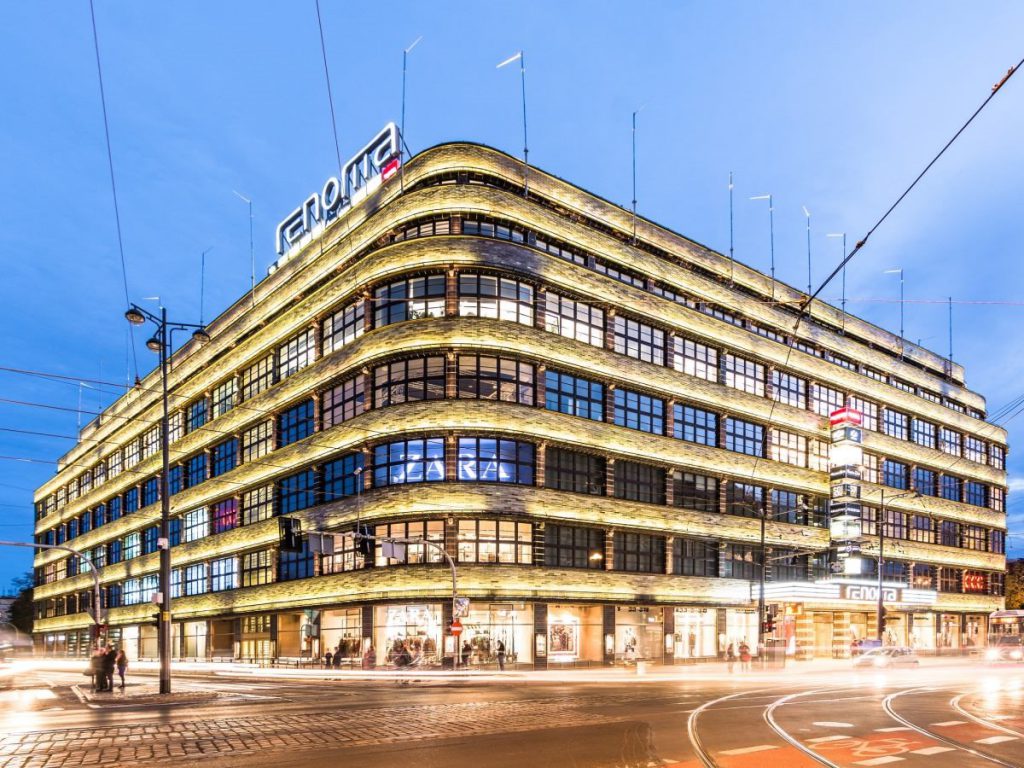 Renoma-dom-handlowy-we-wrocławiu-z-bogatą-historią